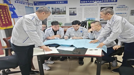 上海宝冶员工钱国获中华全国总工会通报表扬