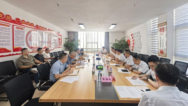 岳文彦一行拜访晋城民航机场有限责任公司党委书记、董事长樊海放